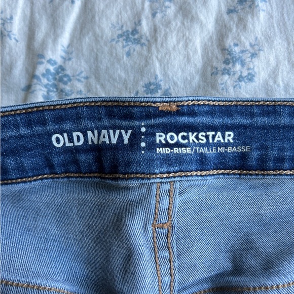 Old Navy Jeans - Picture 4 of 4